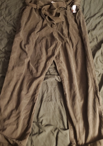 Maurices pants - Picture 4 of 4